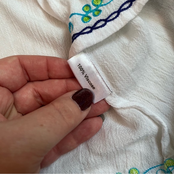 Hemant & Nandita embroidered tassel tie cape top - Picture 7 of 13